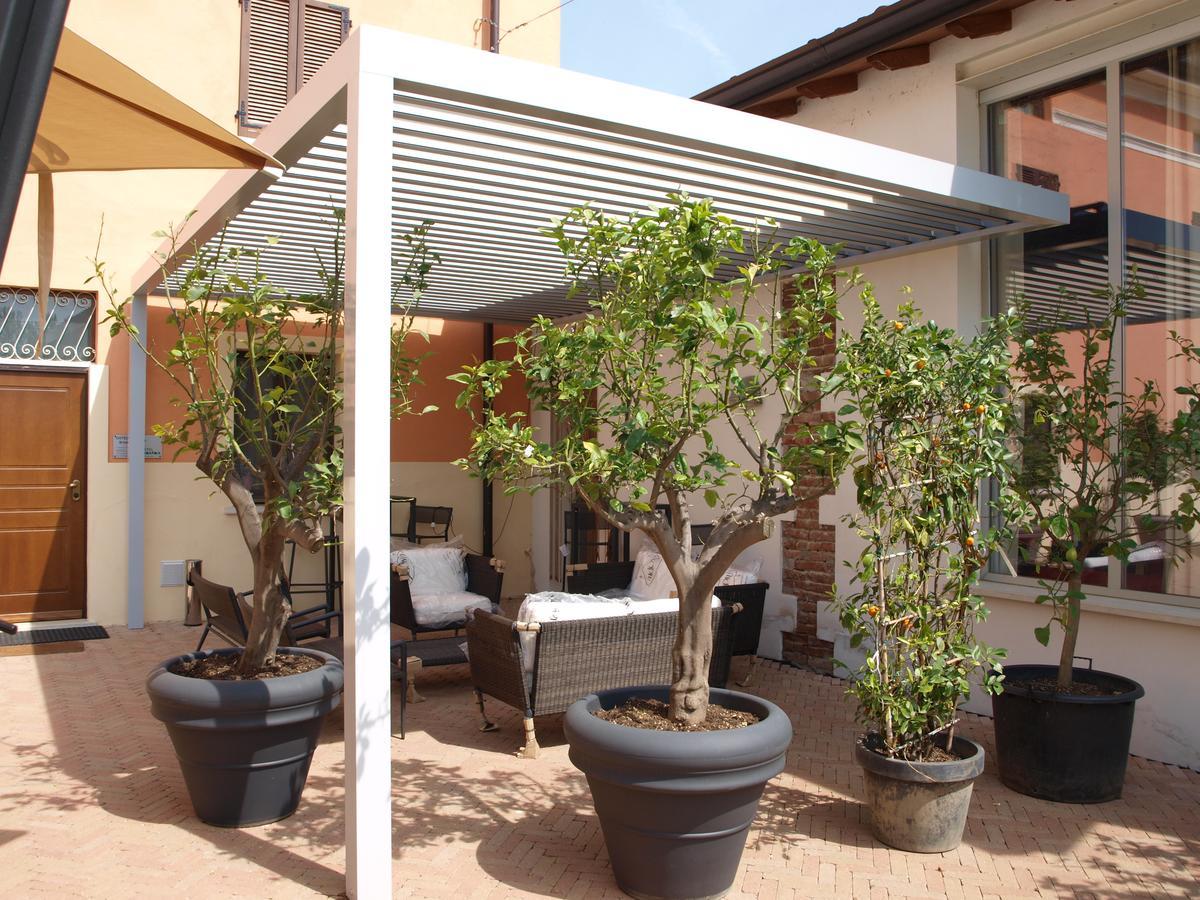 La Cascina Del Sole Hostel Rivarolo del Re ed Uniti ภายนอก รูปภาพ