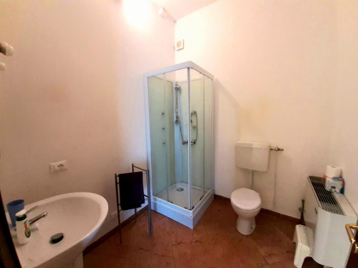 La Cascina Del Sole Hostel Rivarolo del Re ed Uniti ภายนอก รูปภาพ